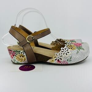 L'Artiste Spring Step Women's Aahna Floral Mary Jane Shoes Size 41 EU/ 9.5-10 US